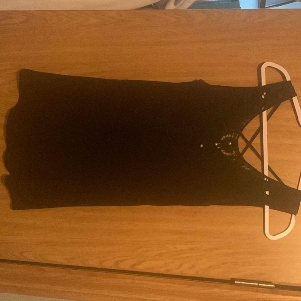 Black tank top with cross cross back